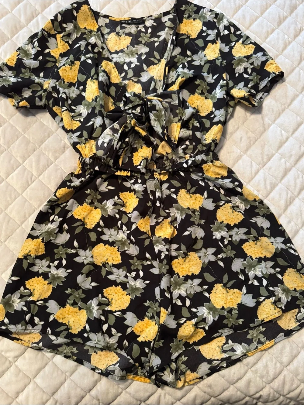 Bundle of 16 Juniors Rompers Size XS/S